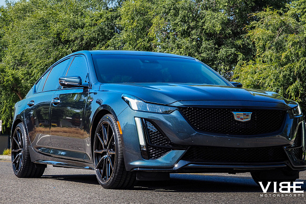 Фото дисков Vossen HF-3 Алмазная проточка на Cadillac CT5