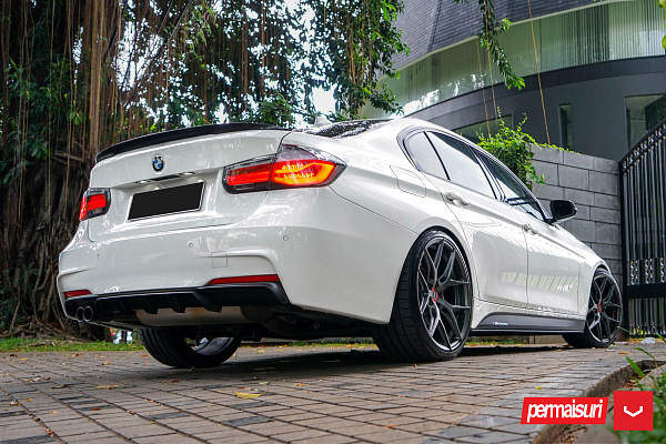 Фото дисков Vossen HF-5 Сатиновый графит на BMW 3/M3 (F3x/F80)