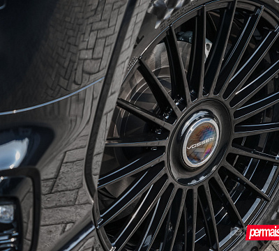 Фото дисков Vossen HF-8 на Toyota Land Cruiser 300