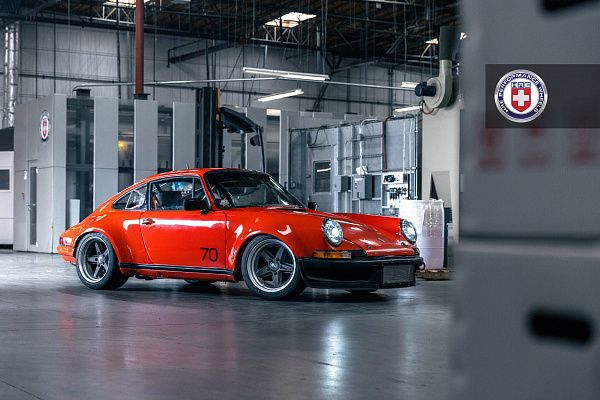 Фото дисков HRE 517K Сатиновый графит на Porsche 911 I