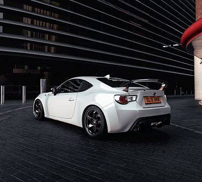 Фото дисков Bola B2R на Toyota GT86