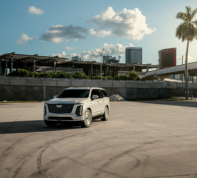 Фото дисков Vossen HF-9 на Cadillac Escalade V
