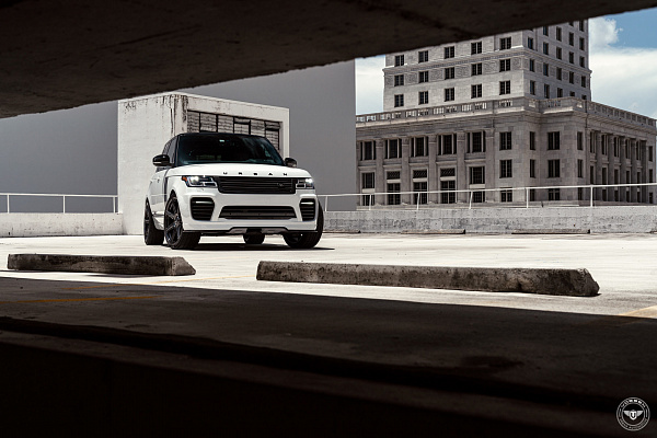 Фото дисков Vossen S17-11 Глянцевый темный лак на Range Rover V