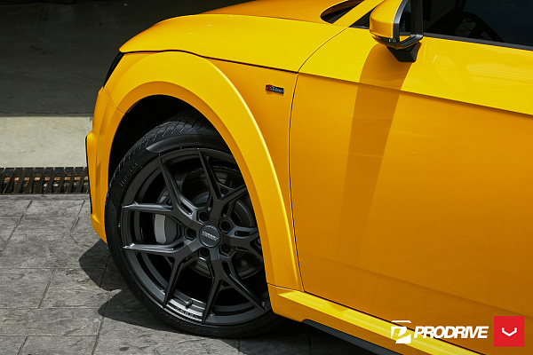 Фото дисков Vossen HF-5 Сатиновый графит на Audi TT (8S)