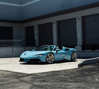 Фото дисков Anrky XR-305 на Ferrari SF90