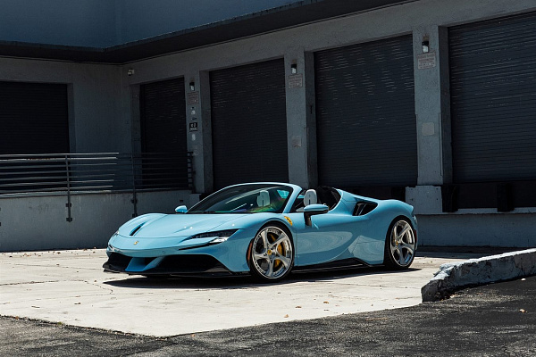 Ferrari SF90 Spider