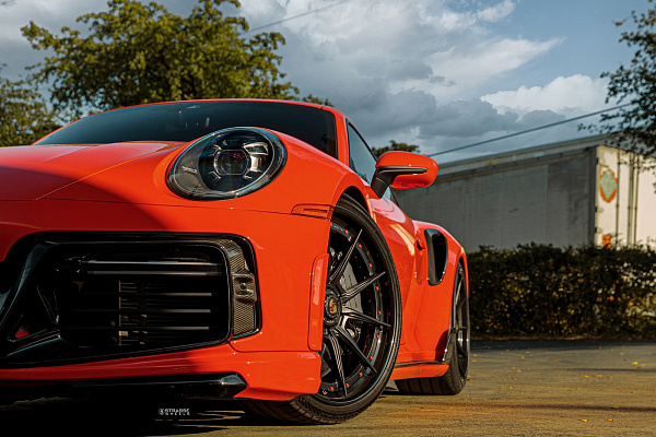 Фото дисков Strasse Wheels SV10 Deep Concave Duoblock Черный сатин на Porsche 911 VIII