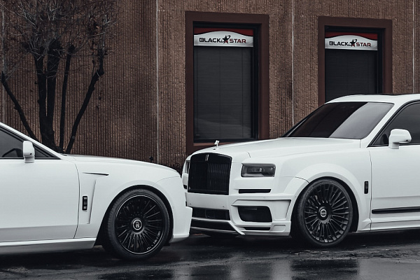 Фото дисков Brixton Forged LX01 Черный глянец на Rolls-Royce Cullinan