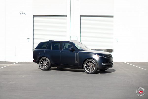 Фото дисков Vossen M-X2 Глянцевый тонированный лак на Land Rover Range Rover V