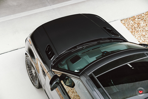 Фото дисков Vossen S17-13 Глянцевый темный лак на Range Rover Sport II