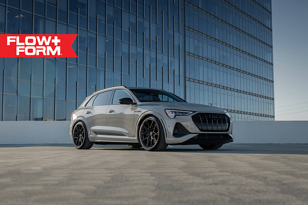 Фото дисков HRE FF10 Черный сатин на Audi E-tron