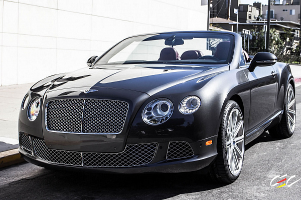 Фото дисков CEC C25 Глянцевый лак на Bentley Continental GT II