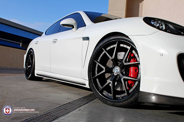 Фото дисков HRE S101 Черный сатин на Porsche Panamera I