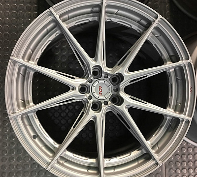 ADV.1 ADV5.2 M.V2 Advanced Series