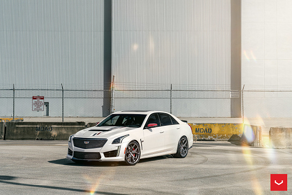 Фото дисков Vossen HF-5 Сатиновый графит на Cadillac CTS III