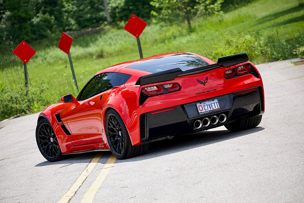 Фото дисков HRE 520M Черный глянец на Chevrolet Corvette C7