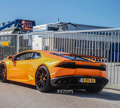Фото дисков Strasse Wheels SV1 Deep Concave Monoblock на Lamborghini Huracan