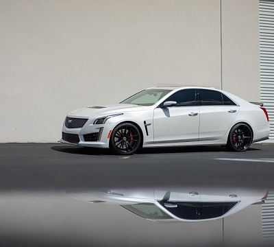 Фото дисков HRE FF04 на Cadillac CTS III