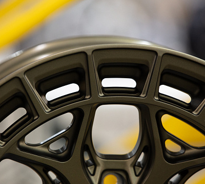 Vossen HFX-1 (6-Lug)