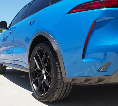 Фото дисков HRE FF10 на Jaguar F-Pace