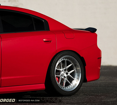 Фото дисков BC Forged LE52 // MLE52 на Dodge Charger VII