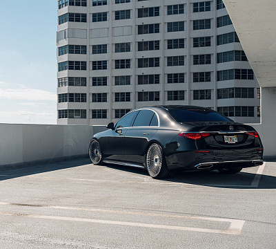 Фото дисков Vossen S17-16 на Mercedes-Benz S-Class (W223)