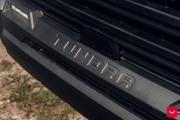 Фото дисков Vossen HFX-1 (6-Lug) Серебро на Toyota Tundra III