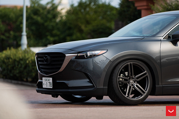 Фото дисков Vossen HF-1 Сатиновый графит на Mazda CX-9 II