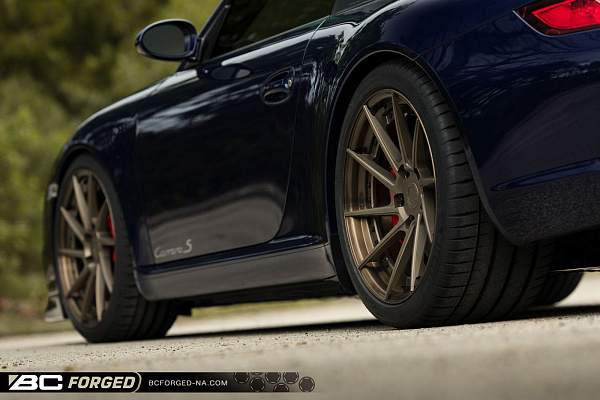 Фото дисков BC Forged HCA210 Сатиновая бронза на Porsche 911 VI