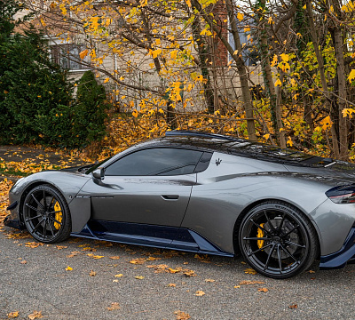 Фото дисков AL13 R10 на Maserati MC20