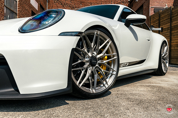 Фото дисков Vossen S21-02 Глянцевый тонированный лак на Porsche 911 VIII