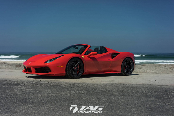 Фото дисков HRE P207 Черный сатин на Ferrari 488