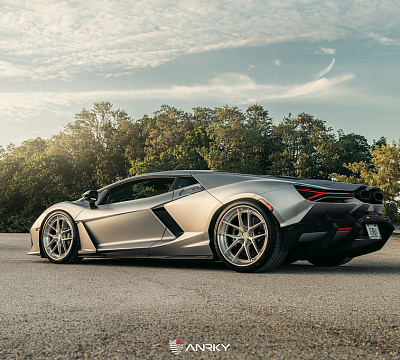 Фото дисков Anrky XR-301 на Lamborghini Revuelto