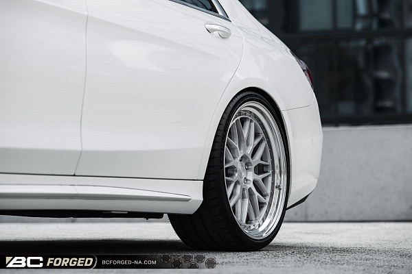 Фото дисков BC Forged LE81 // MLE81 Глянцевый лак на Mercedes-Benz S-Class (W222, C217)