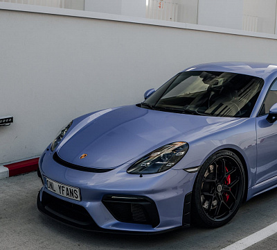 Фото дисков Brixton Forged PF7-RS на Porsche Cayman III