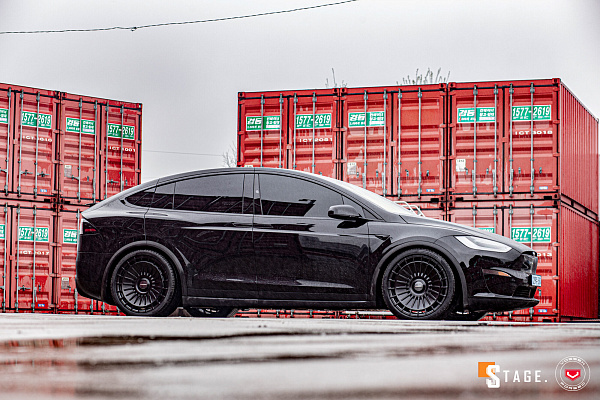 Фото дисков Vossen S21-12 Черный сатин на Tesla Model X
