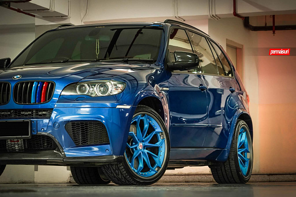 Фото дисков HRE S201 Синий сатин на BMW X5/X5 M (E70)