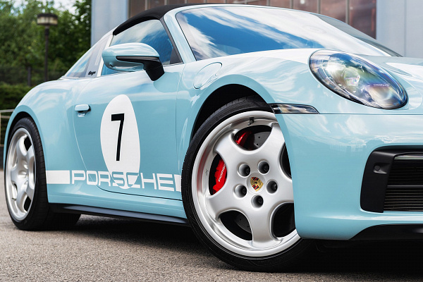 Фото дисков Kahn Cup 1 Remastered 3-Piece Серебро на Porsche 911 VIII