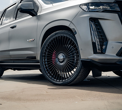 Фото дисков Vossen S17-16 на Cadillac Escalade V