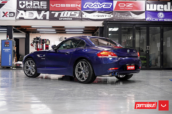 Фото дисков Vossen HF-5 Сатиновый графит на BMW Z4 (E89)