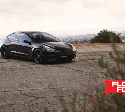 Фото дисков HRE FF21 на Tesla Model 3