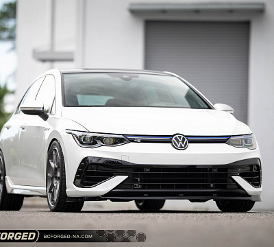 Фото дисков BC Forged KZ15 на Volkswagen Golf VIII