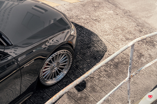 Фото дисков Vossen GEN-04 (3-piece) Глянцевый лак на Mercedes-Benz S-Class (W223)