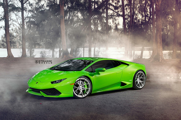 Фото дисков Strasse Wheels SM5RT Deep Concave Monoblock Сатиновый темный лак на Lamborghini Huracan