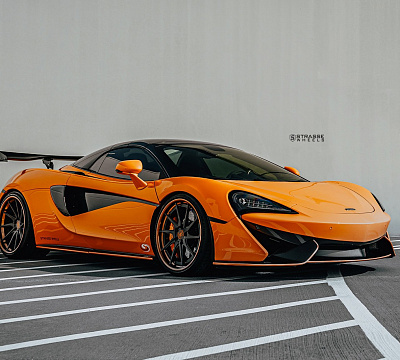 Фото дисков Strasse Wheels SV10T Deep Concave FS на McLaren 570S