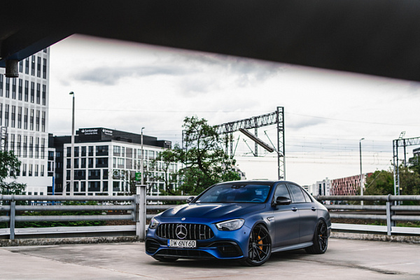 Фото дисков Brixton Forged R11-R Черный глянец на Mercedes-Benz E-Class (W213, S213, C238)