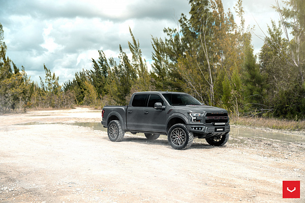 Фото дисков Vossen HF6-3 Алмазная проточка на Ford F-150 XIII