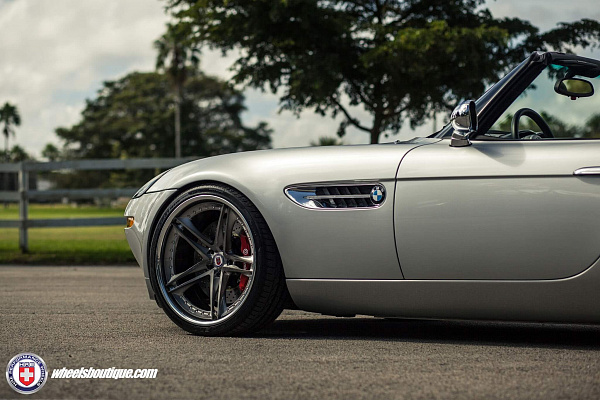 Фото дисков HRE S207 Глянцевый темный лак на BMW Z8