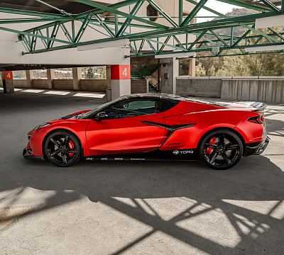 Фото дисков MRR F23 на Chevrolet Corvette C8