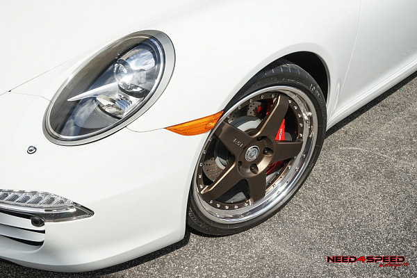 Фото дисков HRE C105 Сатиновая бронза на Porsche 911 VII